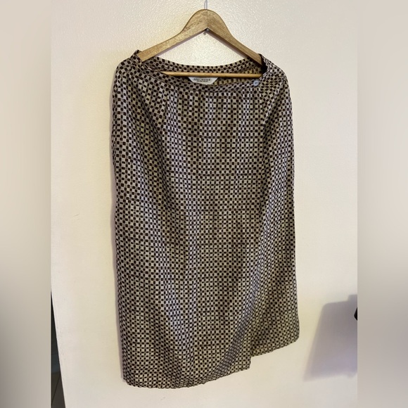 Melrose Floral Collectible Maxi Skirt 100% Silk stamp Two Buttons Vintage brown - Picture 16 of 16